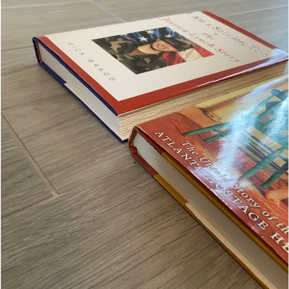 Book Bundle - Picture 13 of 13